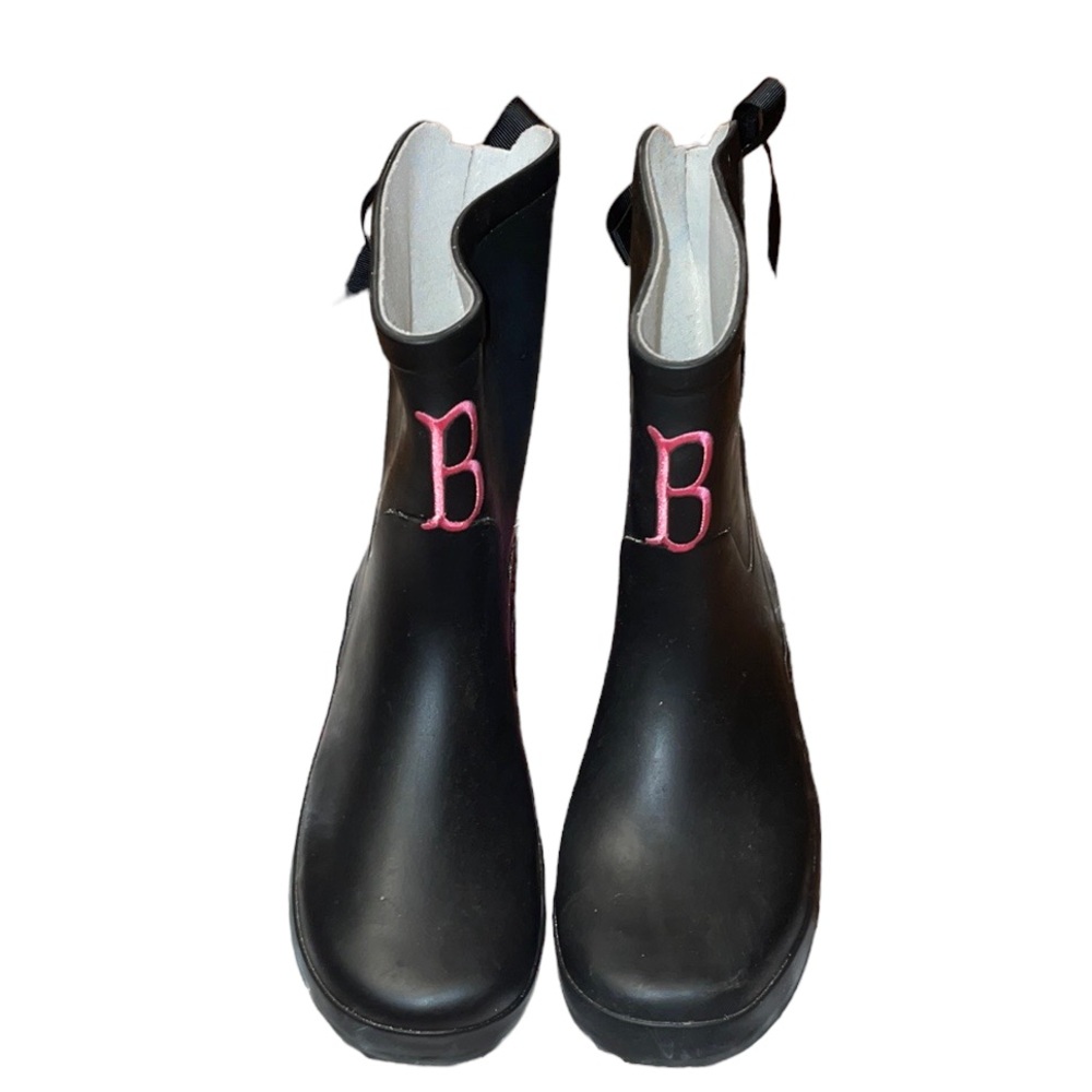 •MARLEYLILLY•NWT KIDS' BLACK MONOGRAMMED PINK "B" RAINBOOTS SIZE 3/4